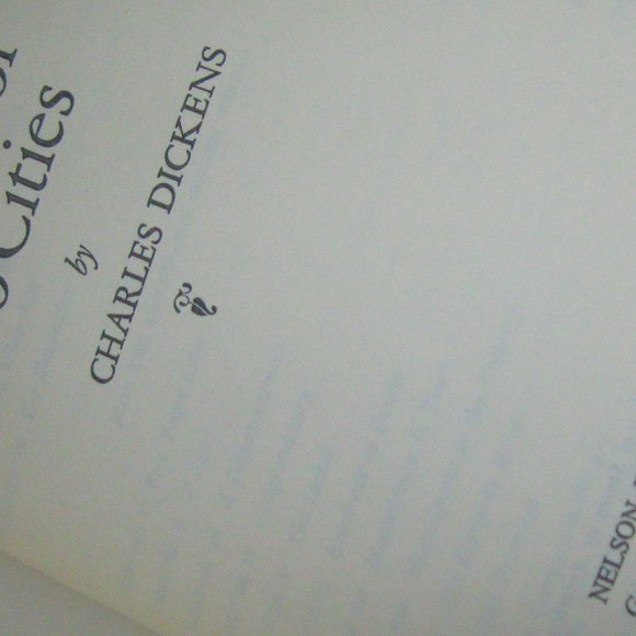 "CHARLES DICKENS A TALE OF TWO CITIES & OLIVER TWIST BOOKS" VINTAGE - Picture 3 of 13